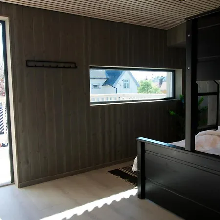 Brand New By The Sea In Tatil Evi *