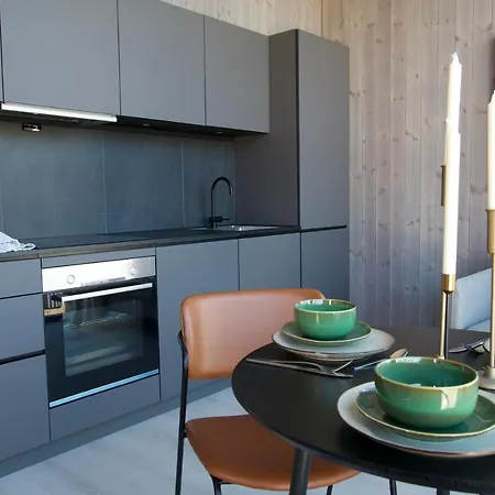 Brand New By The Sea In Holiday home Henningsvaer